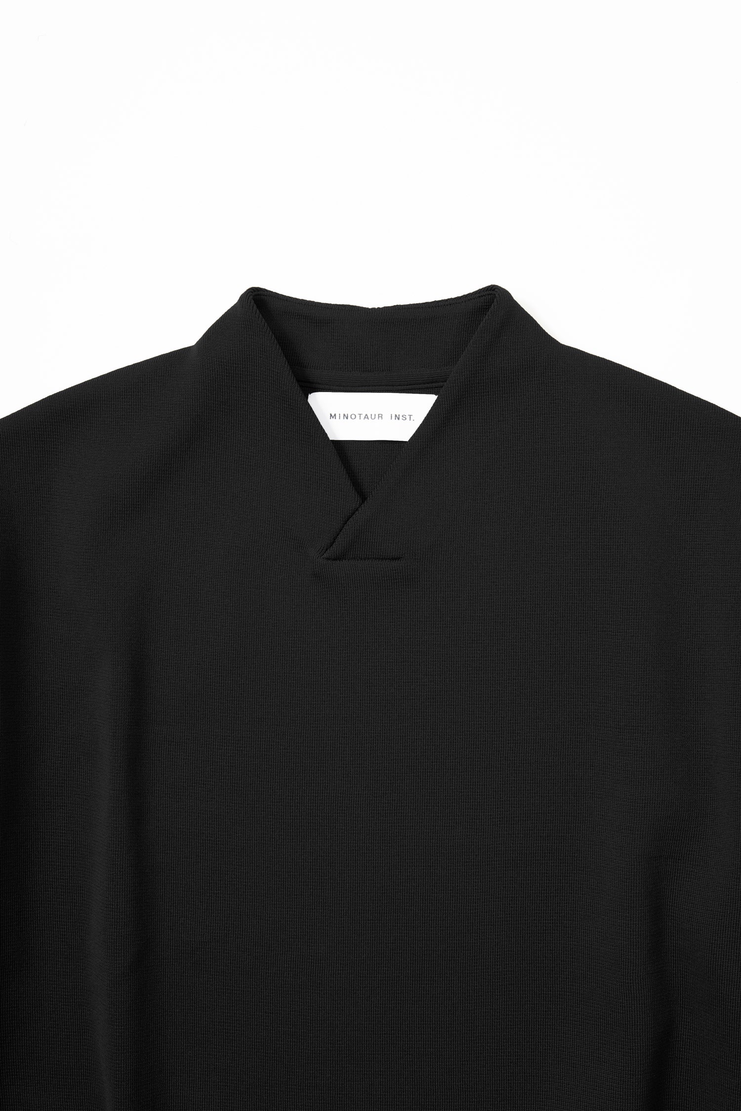 TECH KNIT WA-NECK