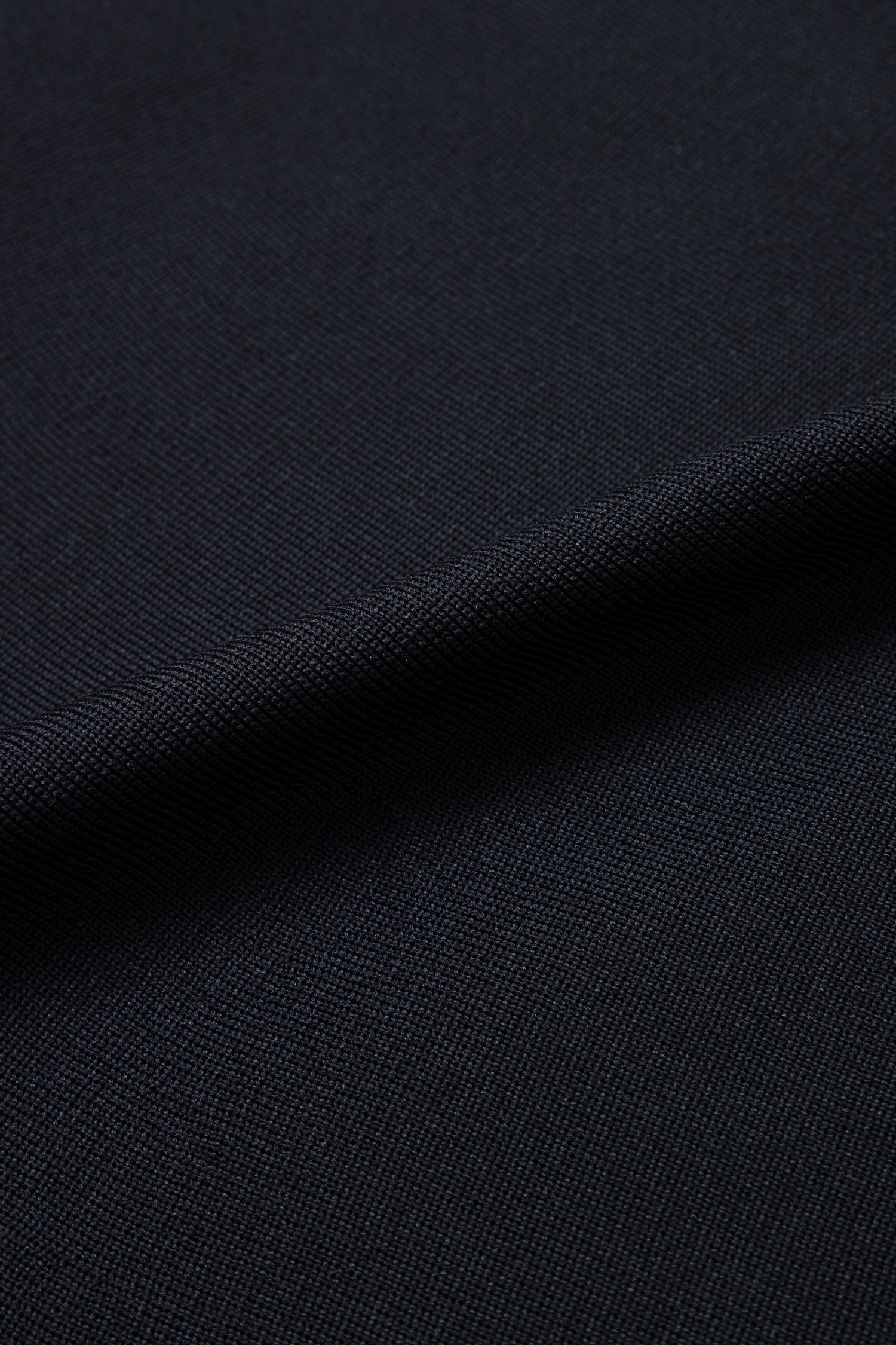 TECH KNIT SKIRT