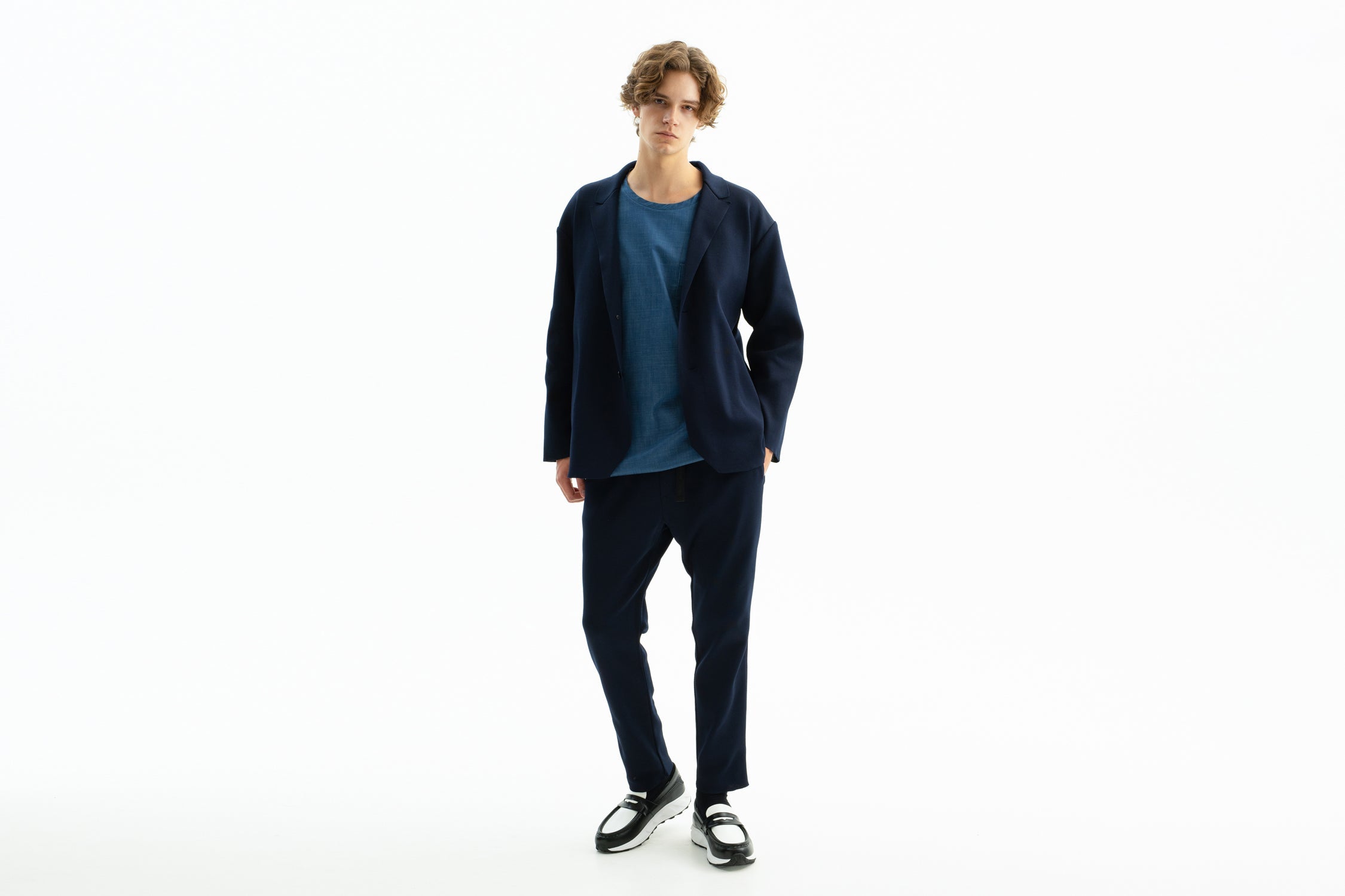 TECH KNIT