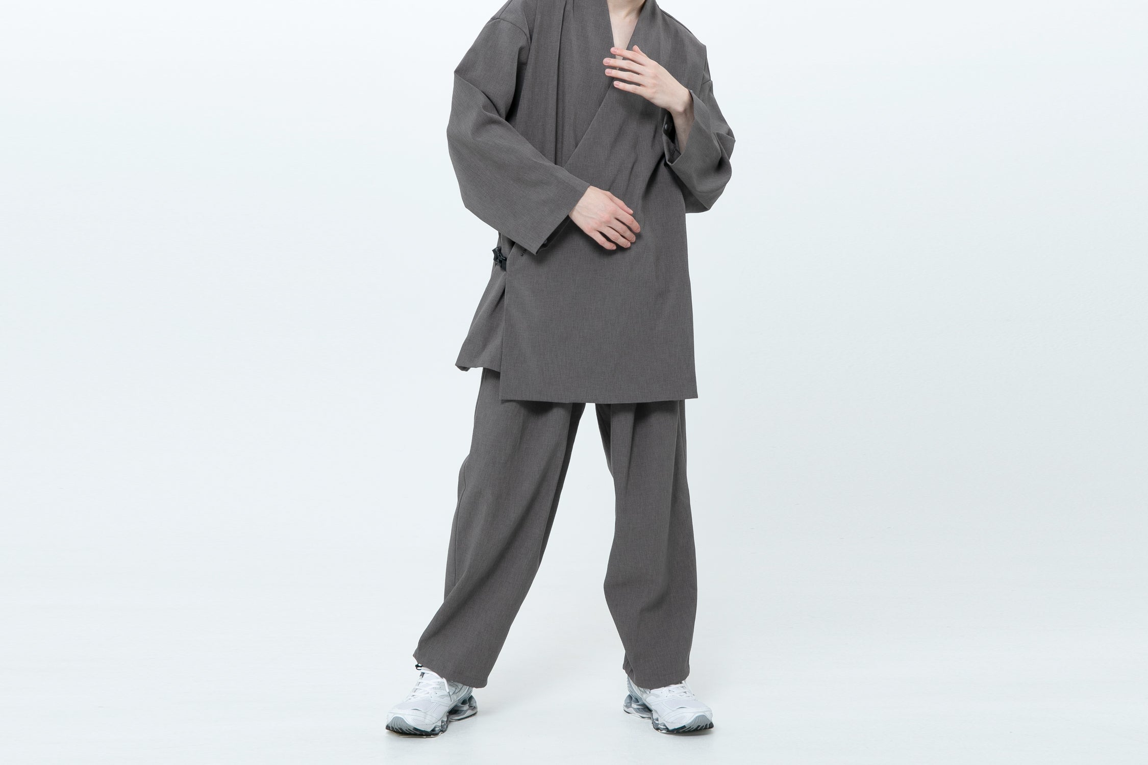LIGHT ZONE JACKET