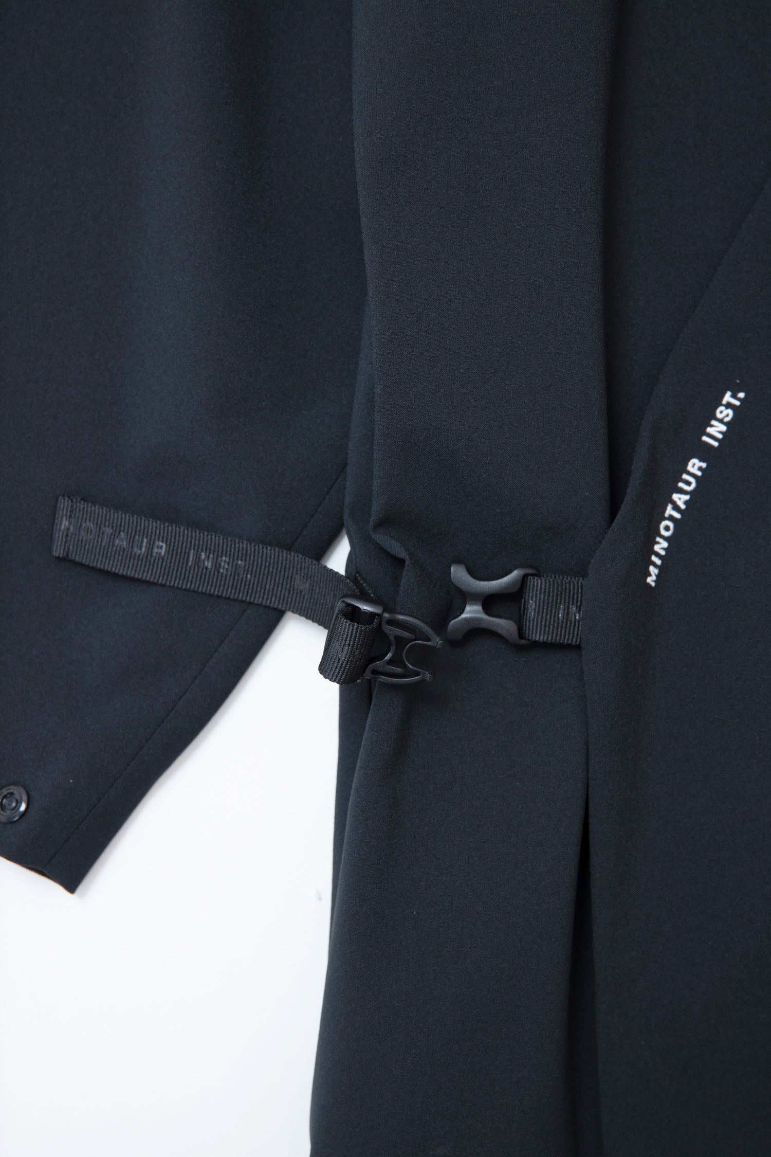 KURO ZONE JACKET