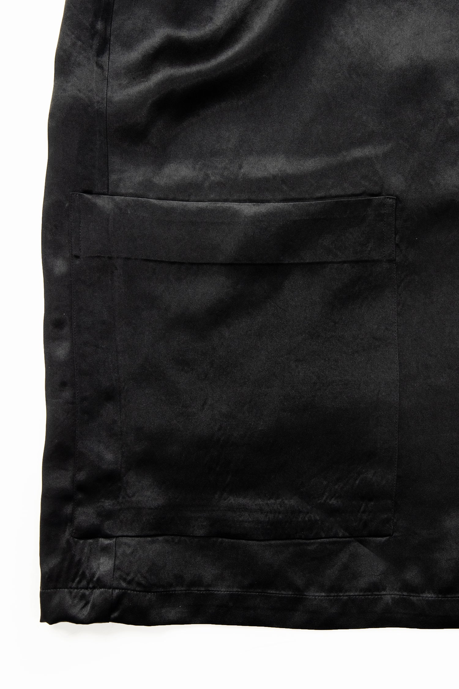 V-SATIN S/S SHIRTS