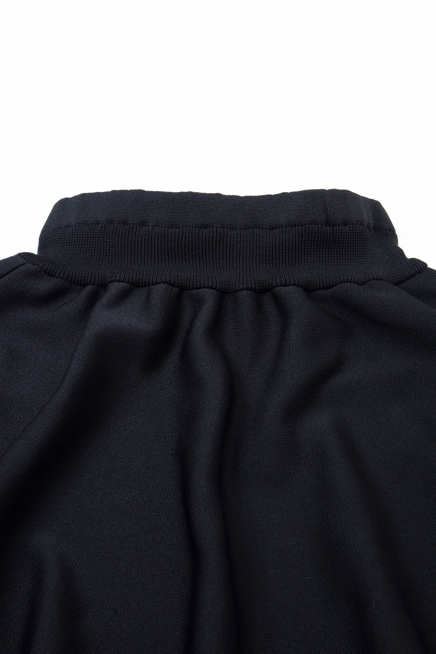TECH KNIT SKIRT