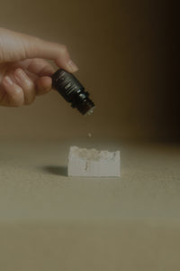 JIKU ESSENTIAL OIL【MINOTAUR INST. x 両足院】